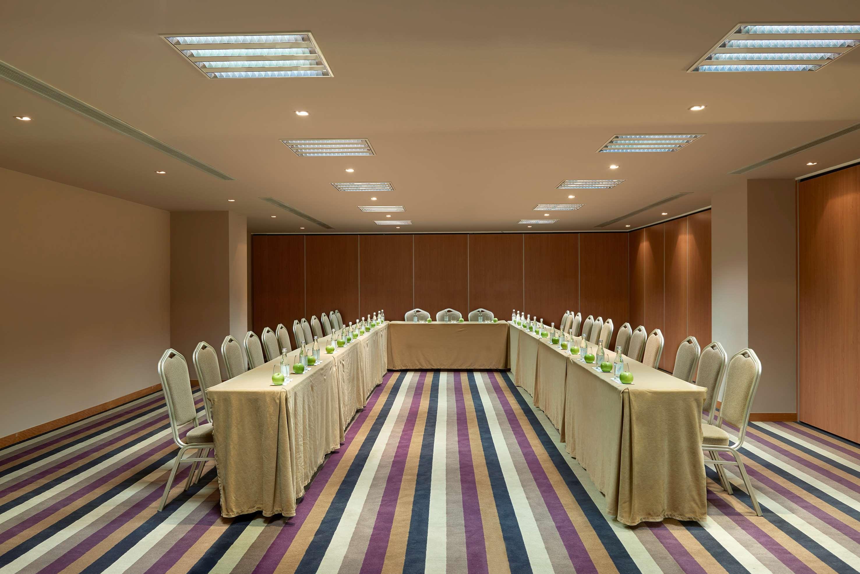 Hotel Melia Madeira Mare Funchal  Esterno foto Meeting room