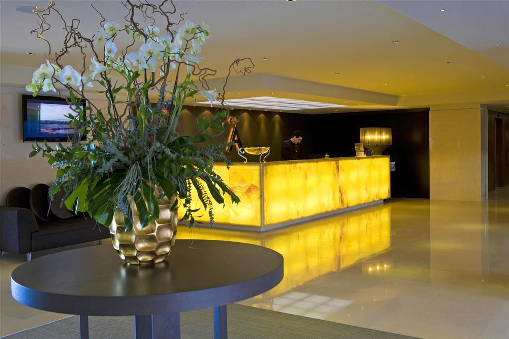 Hotel Melia Madeira Mare Funchal  Interno foto The lobby of the hotel