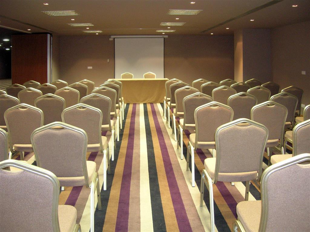 Hotel Melia Madeira Mare Funchal  Servizi foto A typical conference room
